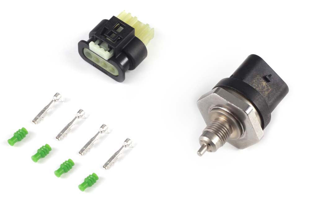 Haltech Bosch 4000 PSI fluid pressure and temperature sensor with digital display and wiring for automotive use