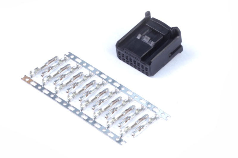 Haltech 16-pin TYCO plug and pin accessories for automotive wiring and electronic connections.